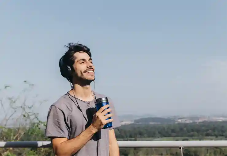 Older man enjoying a relaxing massage at spa on International Men’s Day