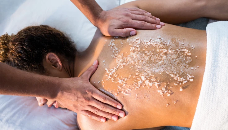 Detox Body Polish with exfoliating scrub for smoother, refreshed skin.